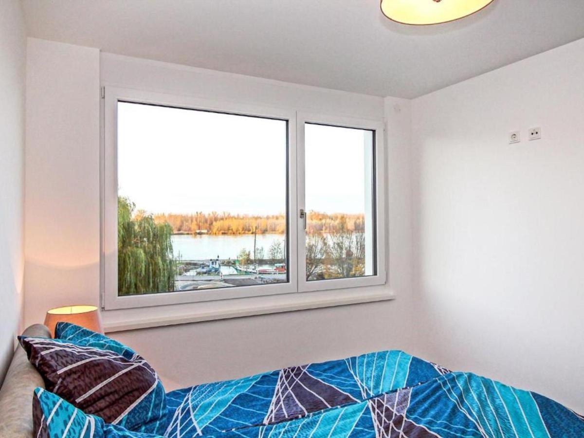 Ferienwohnung Donaublick トゥルン エクステリア 写真